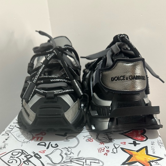 Dolce & Gabbana | worn TWICE | size 10 - Picture 6 of 6